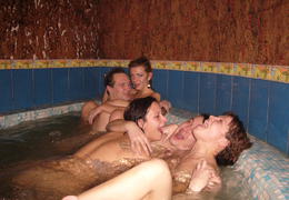 A massive UK swinger party pics Image 7