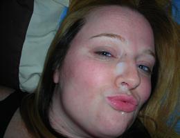 An amateur hand and blowjob set Image 2