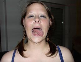 An amorous chicks  facial pictures Image 3