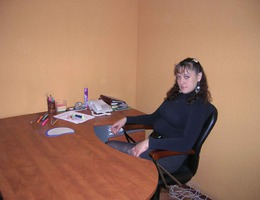 My horny chubby secretaries have a break and came for an oral sex session. Image 5