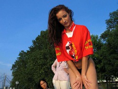 Have a look at the very rare photos of these amazing attractive chicks after they finish their great show! Image 3