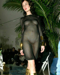 La Rouge Lingerie and Scissor Clothing Fashion Show pics Image 10