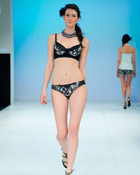 Sexy fashion shows - you won't believe your eyes! shots Image 9