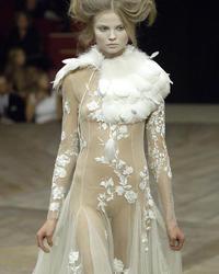 Sexy fashion shows - you won't believe your eyes! photos Image 8