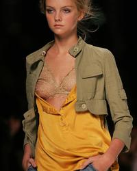 Lingerie Fashion Show at Ortigas Metrowalk Club Phi shots Image 11