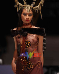 Valisere Lingerie seduisant Fashion Show shots Image 2