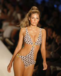 Penthouse Lingerie Fashion Show pics Image 12