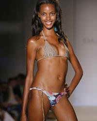 Bridal Fashion Show shots Image 4