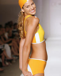 The beauty of Lingerie Fashion Shows photos Image 12