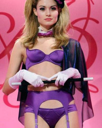 Pinay delivers sizzling LA Lingerie Fashion Show shots Image 10
