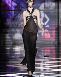 Fashion models topless oops nip slip photos Image 12