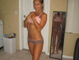 Curly slut shows her panties photos Image 3