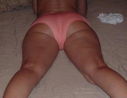 Turns booty in the new shorts galery Image 8