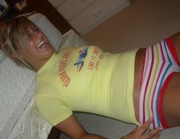 Girls posing in sexy panties gallery Image 8