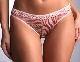 Young sluts in fashionable shorts shots Image 6