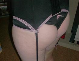 Curly lady shows her panties images Image 5