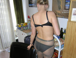 Babes pose in the new pantyhose images Image 2