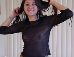 Pictures of her neighbors in a hostel in pantyhose Image 4