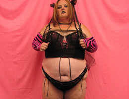 Sexy BBW bodies gal Image 3