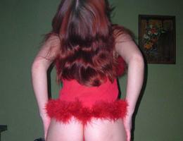 Sexy suspenders British cuties wearing nylons & lingerie pics Image 3