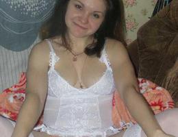 Amateur bitch in lingerie gellery Image 9