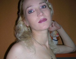 More Hot MILF gal Image 6