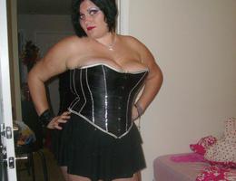 Amazing chubby Italian wife exposed images Image 6