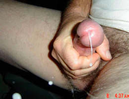 Masturbate to a friend gall Image 7