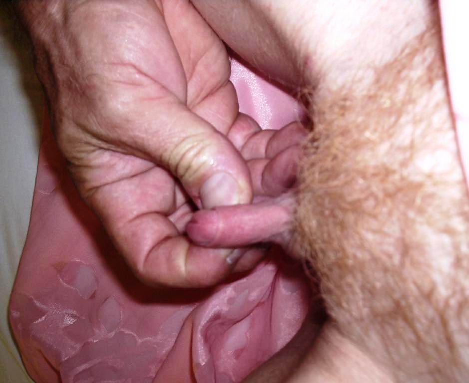 Freepics large clitoris