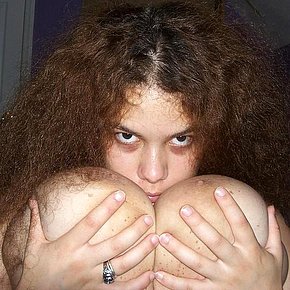 amateur big tits