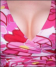 busty_girlfriends_4150.jpg