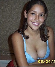 busty_girlfriends_4960.jpg