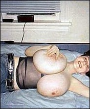 busty_girlfriends_4409.jpg