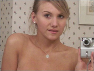 hot_girlfriends_babes_000228.jpg