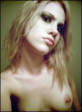 hot_girlfriends_babes_000117.jpg