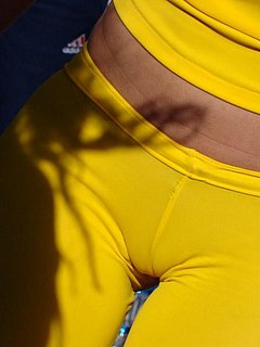 77210703.jpg