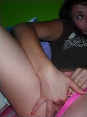 march2011_cute_girlfriends_000136.jpg