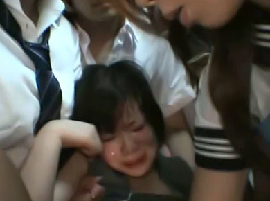 uncensored chikan lesbian
