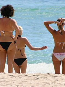 Japan Bikini Ass sample image