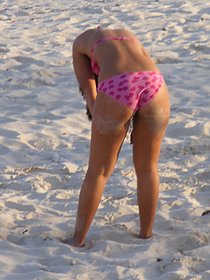 Japan Bikini Ass sample image