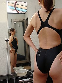 Japan Bikini Ass sample image