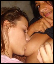 april_lesbian_girlfriends_0110.jpg