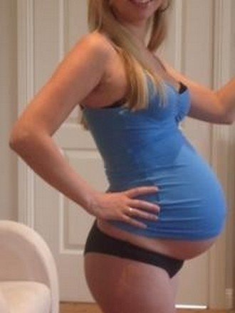 Pregnant Girls Photos