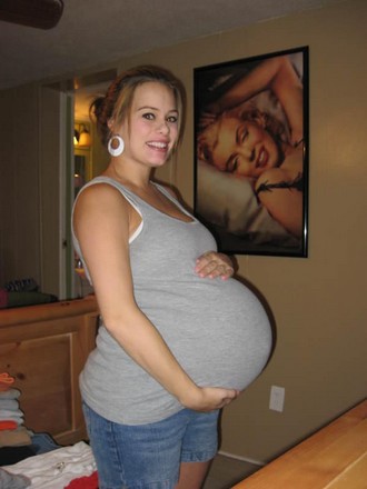 Pregnant Girls Photos