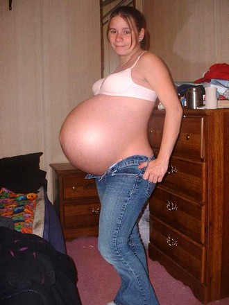 Pregnant Girls Photos