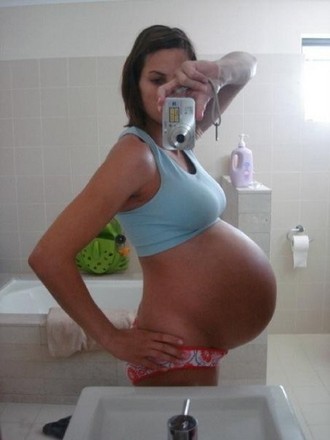 Pregnant Girls Photos