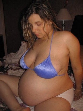Pregnant Girls Photos