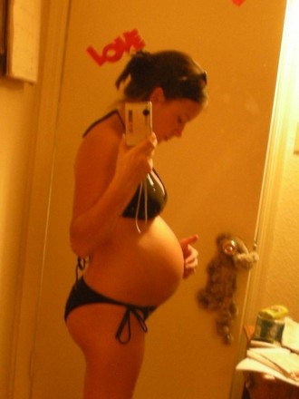 Pregnant Girls Photos