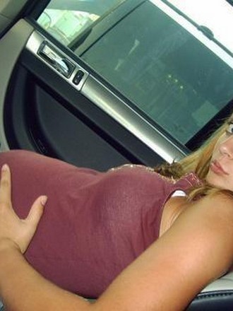 Pregnant Girls Photos