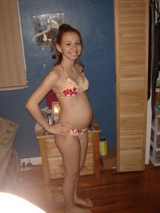 Pregnant Girls Photos